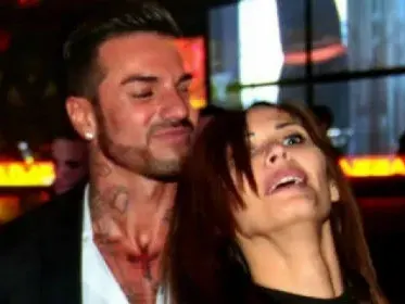 НЕ ТЕ ЛИ Е СРАМ, Благо?! Футболистът го направи с любовницата си на Околовръстното