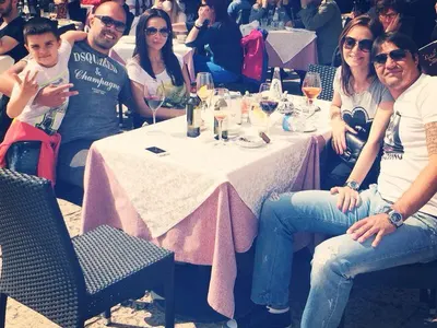 Ники Михайлов претърпя ПЪЛНА ПРОМЯНА! Вижте как се промени през годините (СНИМКИ)