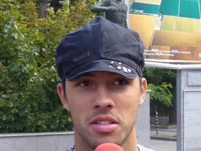 Ники Михайлов претърпя ПЪЛНА ПРОМЯНА! Вижте как се промени през годините (СНИМКИ)