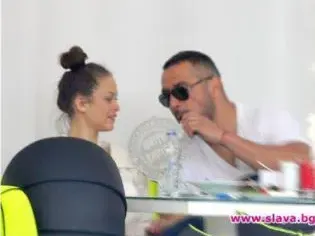 Бебешки неволи! Кой снима новородените на родните звезди? (ТОП 5 на папарашките СНИМКИ)