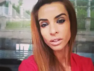 НОВА БОМБА! Христина на Благо пияна се натискала с Преслава, сваля й ММА боец! (РАЗКРИТИЯ САМО ТУК)