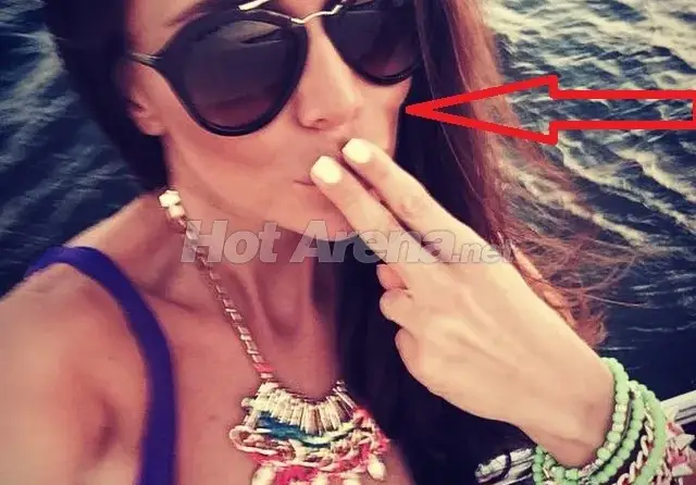 ХОРЪР! Алисия със странно лице! Защо изглежда така певицата (ФОТО)