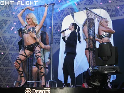 Яна и Петко – готини и с бронзов загар в Night Flight - на участие на Софи Маринова! (Виж СНИМКИ)