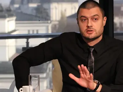 Новата любовница на Бареков Ингрид пусна фото доказателство, че са заедно (+ СНИМКИ как я глези и още скандални разкрития)