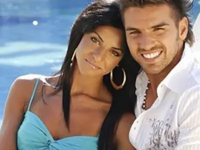 Трансформациите на Христина Витанова: Как от скромно момиче се превърна в силиконка (СНИМКИ)