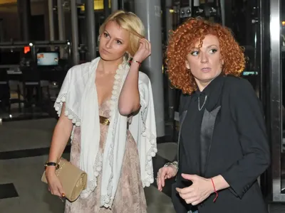 Брутален скандал между Дяковска и Камелия! Виж как я наричала сервитьорката!