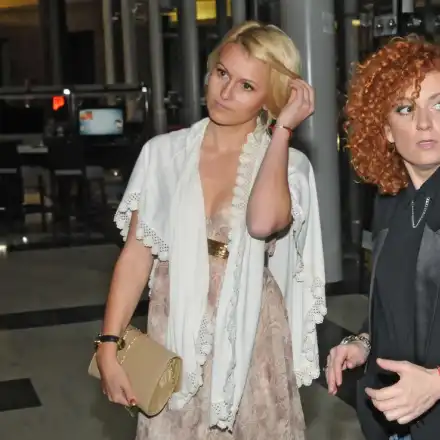 Брутален скандал между Дяковска и Камелия! Виж как я наричала сервитьорката!