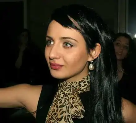 РАЗКРИХМЕ ГО! Ето с кого е изневерявала Елен Колева на Майонезата! (Няма да повярвате)