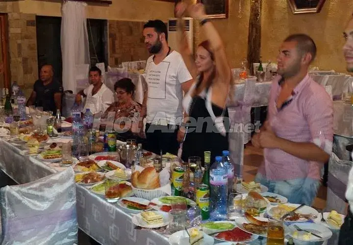 Гаджето на Цветелина Грахич я загроби по ромски! (СНИМКИ)