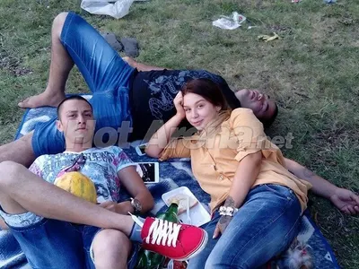 Гаджето на Цветелина Грахич я загроби по ромски! (СНИМКИ)