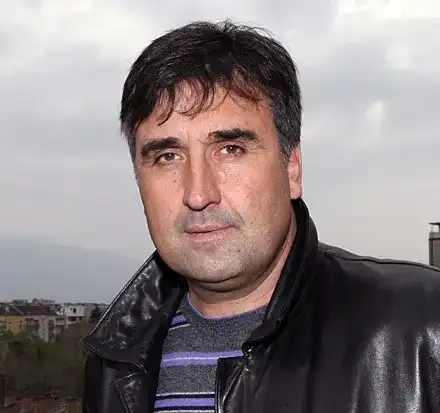 Най-близкият приятел на певеца: Веско Маринов сваля жена ми! (Вижте подлите му действия)