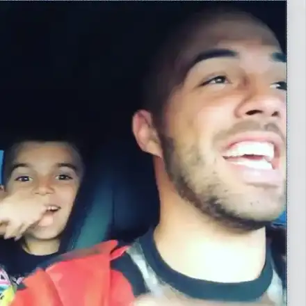 Големи СЛАДУРИ! Ники и малък Валерко истински се забавляват на път! (ВИЖ ГИ)