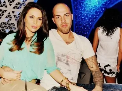 Ники ще бъде с Валери на първия учебен ден! (Избират с Алисия къща в Турция)