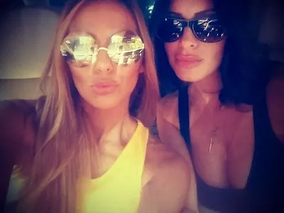 Николета: Успях да върна усмивката на Злати! (+ Виж новата Димитрова! Смени цвета на косата)