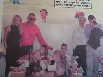 НЕВИЖДАНО! Чалгата и рапът ръка за ръка! Изпратиха първокласници! (МНОГО СНИМКИ)