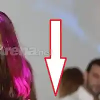 Варда! Силиконът на Алисия изхвърча по време на участие! (ФОТО НА МОМЕНТА)