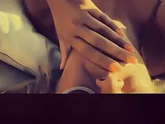 Вижте НАЙ-ГОРЕЩОТО селфи на Андреа! Певицата се щракна на плажа твърде съблечена! (В галерия)