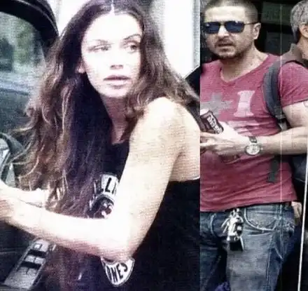 РЕВНОСТ! Диляна Попова преследва ТАЙНО Блатечки, докато е с жена си (ПАПАРАШКО ФОТО)