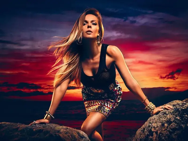 Минчев за Галена: Прилича на пазарска чанта от соца, а пазвата й е с цвят на нощно шкафче