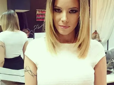 ПОЗНАХТЕ ЛИ Я? Емилия с нов нос, тотално променена! Острига си и косите (ФОТО)