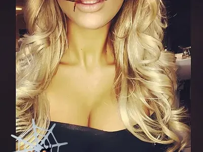 ЧЕРЕПИ И ТИКВИ! Как родните звезди посрещнаха Хелоуин! (Андреа плаче, Николета бори страхове - СНИМКИ)