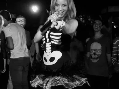 ЧЕРЕПИ И ТИКВИ! Как родните звезди посрещнаха Хелоуин! (Андреа плаче, Николета бори страхове - СНИМКИ)