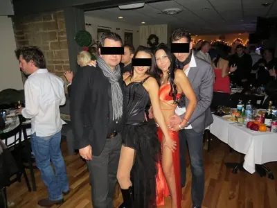 Ето как изглежда днес танцьорката Мая на Магапаса! (Лични снимки + ЯКО фото по бански)