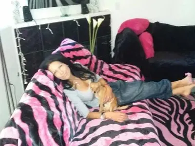 Ето как изглежда днес танцьорката Мая на Магапаса! (Лични снимки + ЯКО фото по бански)