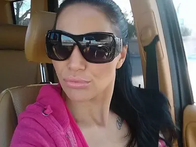 Ето как изглежда днес танцьорката Мая на Магапаса! (Лични снимки + ЯКО фото по бански)