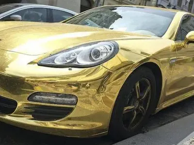 Бебето на Емануела - най-богатото новородено у нас! Вижте какъв разкош чака Митко-младши (СНИМКИ)