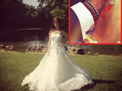 Куини Алис става БУЛКА! Благо й предложи брак, родителите й не са съгласни (Снимки в бяла рокля + годежния пръстен)