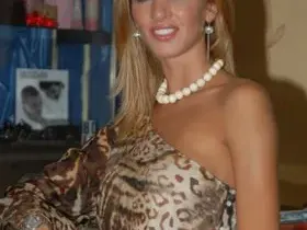 Вдовиците на разстреляните босове: Топ 5 на най-красивите и самотни дами! (СНИМКИ)