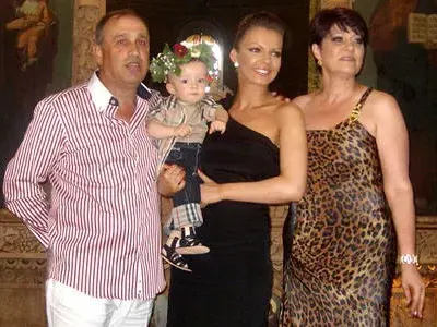 Вижте майките на топ чалгаджийките у нас! (+ Какво работят гордите родителки? - СНИМКИ)