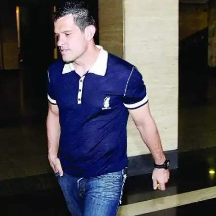 Брендо си смени името на Мартин! Вижте къде живее