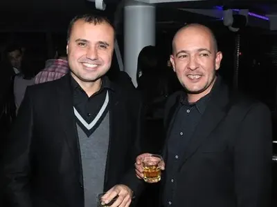 Жестока битка в КуКу Бенд: Разрази се война между Маестрото и Годжи (Причини)