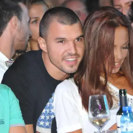 Валери и Николета се разбраха! (Вижте най-новите клюки за двамата)