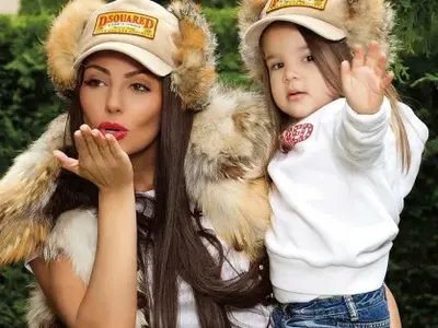 По стъпките на мама: Кои звездни дъщери последваха родителите си (СНИМКИ)