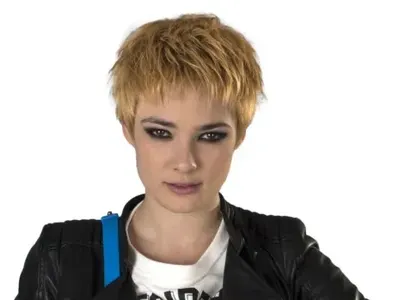 Жестока драма във „Връзки”! Вижте трагичната история на Лорина Камбурова