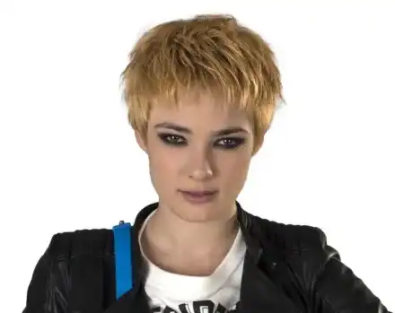 Жестока драма във „Връзки”! Вижте трагичната история на Лорина Камбурова