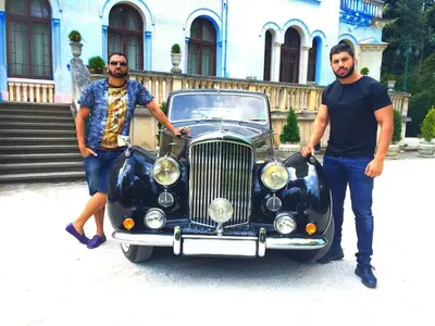 Роми заплашват Азис и Фики! (Вижте подробности)