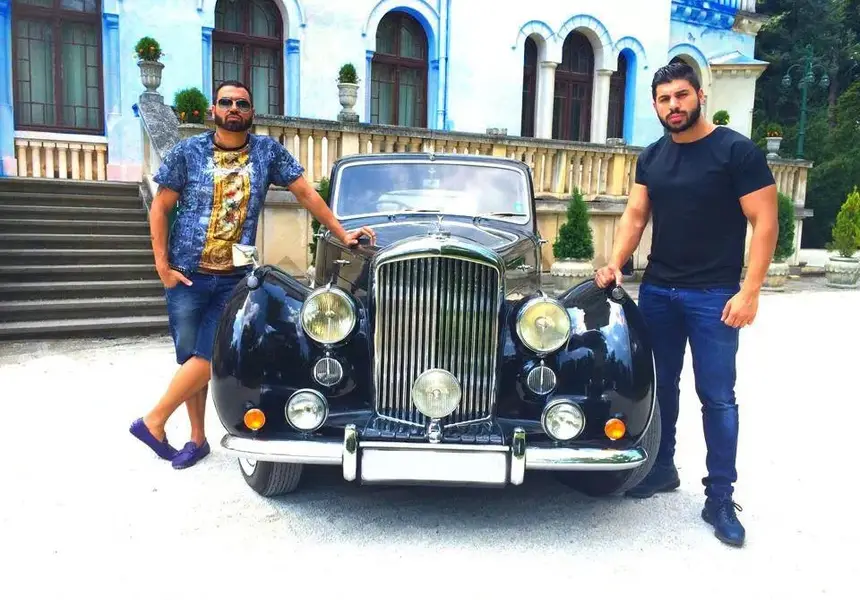 Роми заплашват Азис и Фики! (Вижте подробности)