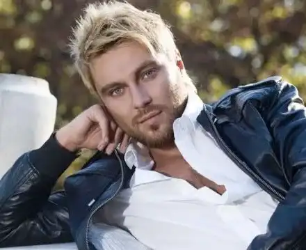 Миро Каризмата жестоко измъчван в казармата (Едва се измъкнал жив от наборната служба)