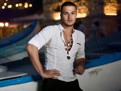 Замесиха фолк певеца Галин в скандална схема за платени ВИП мацки! (Подробности)