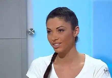 Изловиха Биляна Йотовска с чужд мъж на морето! Заряза ли Митко Димитров?