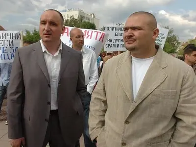 Сензация! Откриха топ мафиотите Братя Галеви! (Вижте как баровски си живуркат)