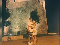 Ето го порасналия син на ДесиСлава! Майки стърчи една глава над майка си! (ФОТО)
