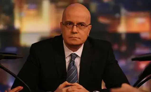 КРАЙ! Слави се ОТТЕГЛЯ! Трифонов слиза от екран, сбогува се с феновете на концерта си