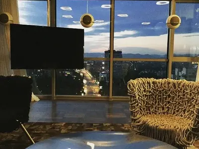 ЛУКС НА МАКС! Ники Михайлов се фука с дом за половин милион! Има отделна стая за фетиши (Подробности + СНИМКИ)