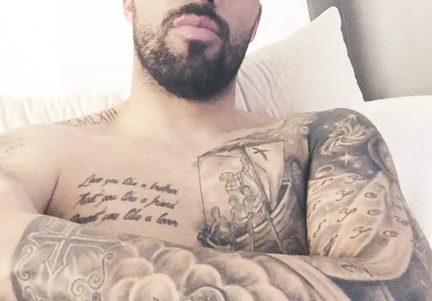 Ники Михайлов качи 12 кила ( Нагъва шишчета с хамсия от сутринта)