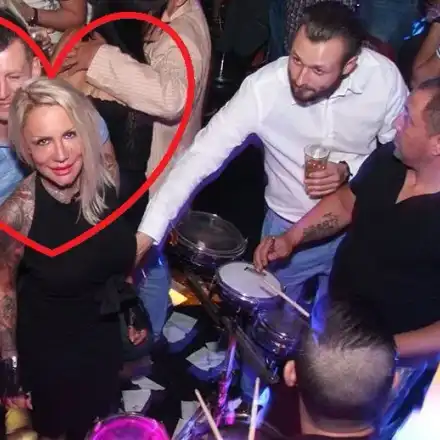 Никита и Боби Ръгбиста се награбиха след финала! Алфа мъжете се скриха (Снимки от афтър партито)